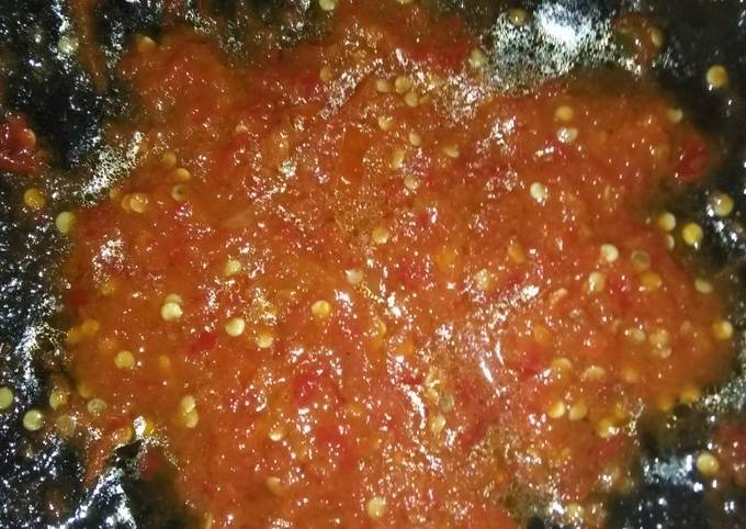 Resep: Sambal bawang tomat segar Bunda Pasti Bisa