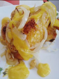 Una foto de Alitas de pollo a la plancha en salsa de mango