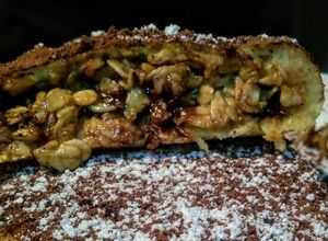 Una foto de CREPAS de Maíz rellenas de Müesli con Chocolate Negro...!
