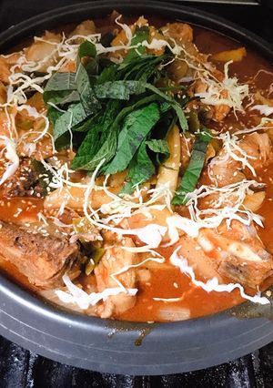 Hình của món Gà cay hàn quốc.