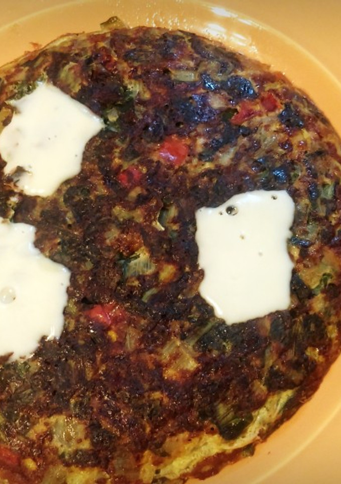 Una foto de Tortilla de Acelga rellena con queso