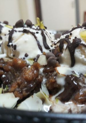 A picture of Panchratna Chocolate Halwa Sizzler.