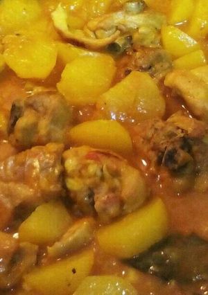 Una foto de Patatas con pollo