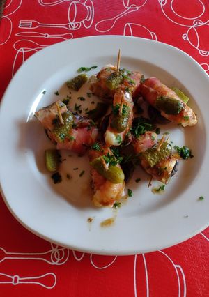 Una foto de Langostinos recargados como lo hacen en SAO