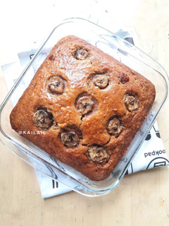 Foto resep Simple and Moist Banana Cake