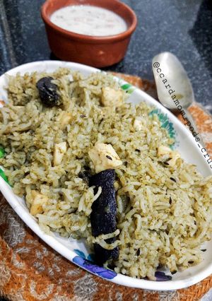 A picture of Dhaniya ke chawal.