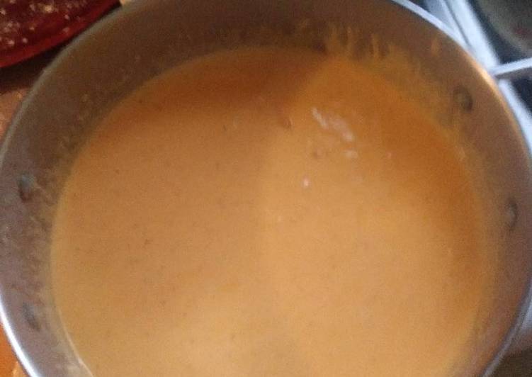 Steps to Make Homemade Cracker Barrel Cheese Sauce