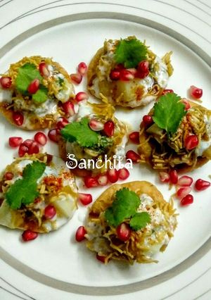 A picture of Jhatpat Chaat Papdi.