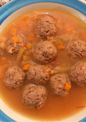 Una foto de Albóndigas con arroz