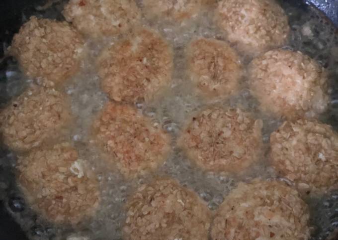 Steps to Prepare Homemade Chicken Nugget Healthiest. Herbs Rich. Protein Rich