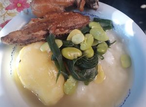 Una foto de Caldo de pollo (Changa de pollo) BOLIVIA