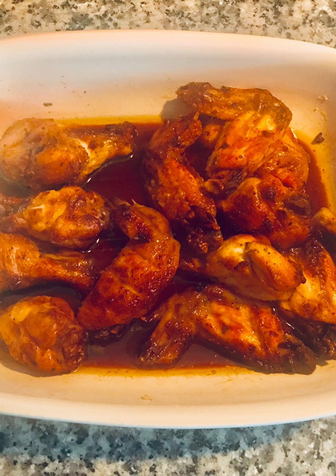 Una foto de Alitas de pollo asadas en olla Gm