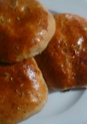 عکسی از دستور نان دارچینی خرمایی