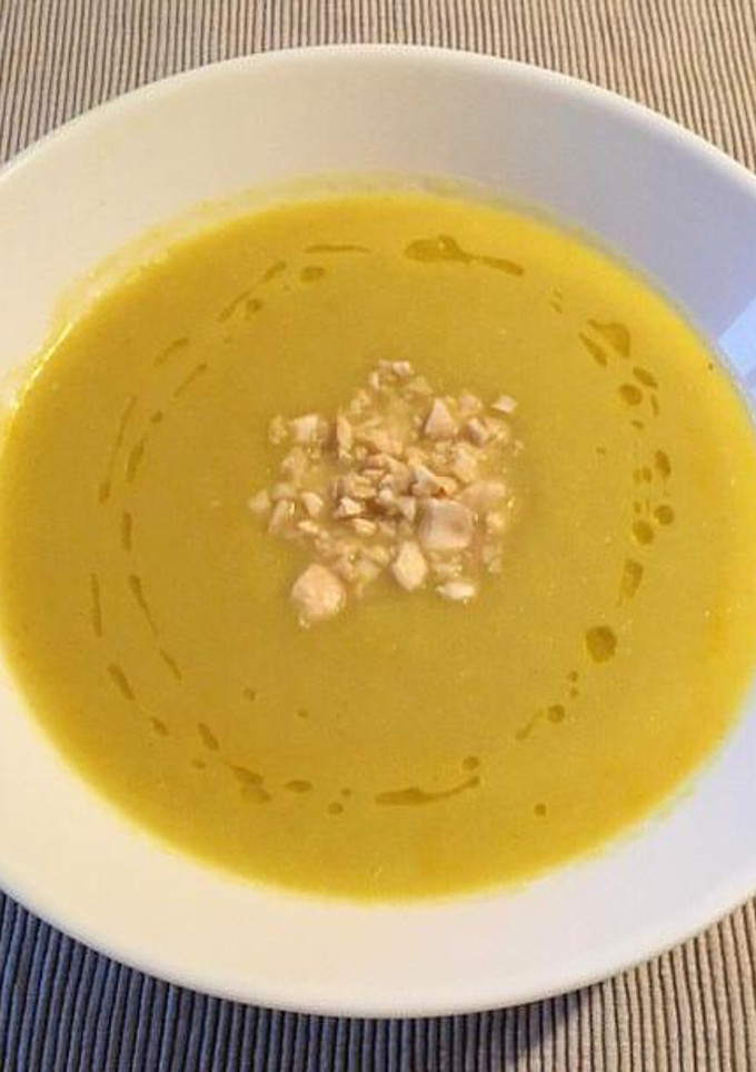 Una foto de Crema de porro i poma 🍏