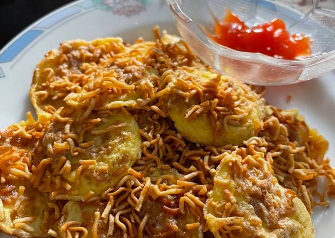 Resep Jajanan  anak telur  dadar oleh Habibah Cookpad