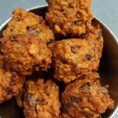 A picture of Gram dal dumplings.