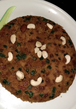 टूटी फ्रूटी केक (tutti frutti cake in Hindi) रेसिपी मुख्य फोटो