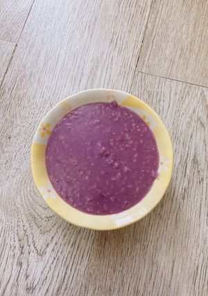 Hình của món Cháo yến mạch khoai lang tím.