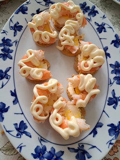 Una foto de Canapés de cumpleaños