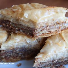 A picture of Baklava.