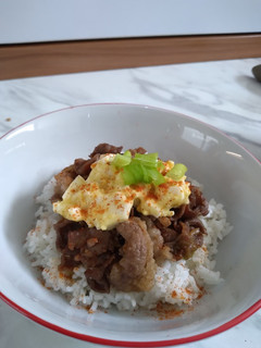 Foto resep Yoshinoya + egg mayo ala rumahan