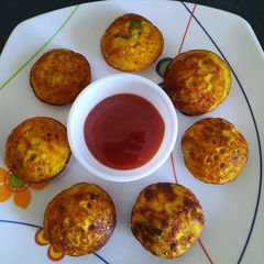 A picture of Jowar flour sooji appe.