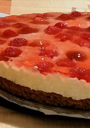 Szamócás - málnás túrótorta 🎂 recept fotója