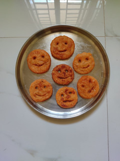 மெக்கெயின் ஸ்மைலி செய்முறை முக்கிய புகைப்படம்