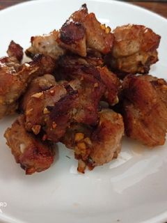 Hình của món Sườn nướng giản đơn.