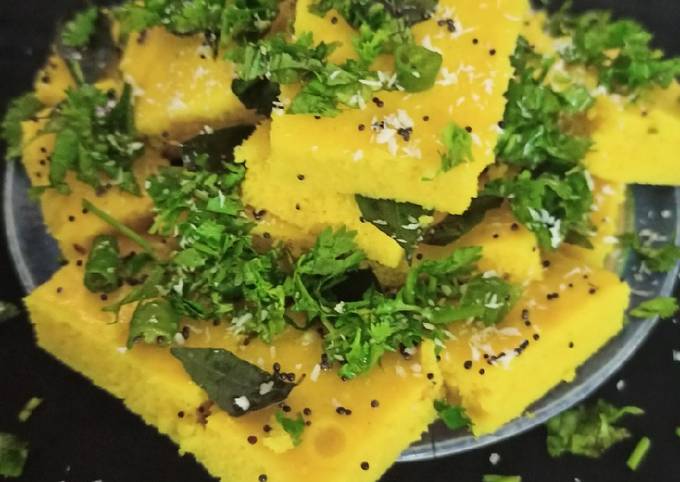 Khaman Dhokla