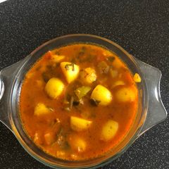 A picture of Spicy Potato curry with skin recipe.