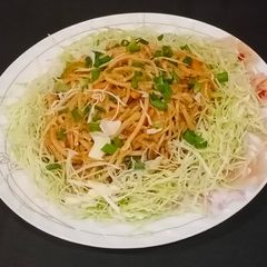Veg Hakka noodles A picture of Veg Hakka noodles.