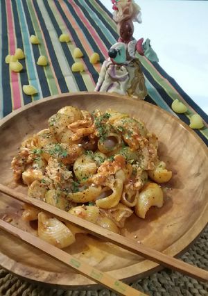 A picture of Chicken macaroni.