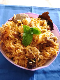 மட்டன் பிரியாணி(mutton biryani recipe in tamil) செய்முறை முக்கிய புகைப்படம்