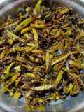 নিম পাতা লাউ খোসা ভাজা(neem pata lau khosa bhaja recipe in Bengali)