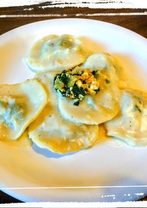 Una foto de Sorrentinos con Salsa Bechamel