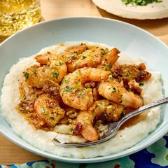 Shrimps & grits A picture of Shrimps & grits.
