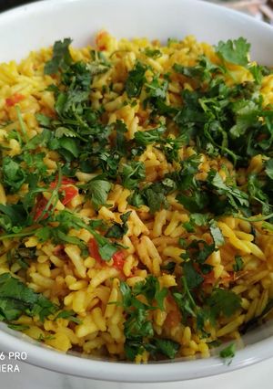 A picture of Puffed Rice Poha.
