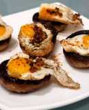 Champiñones a la plancha con ajo, perejil y huevo de codorniz (Receta de conri)