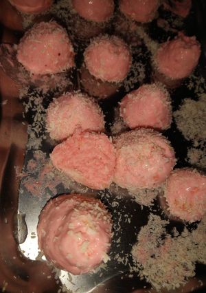 Una foto de Bombones con relleno de merengadas