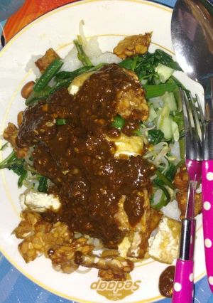Foto resep Rujak petis