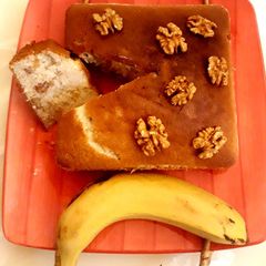 Walnut & Banana Cake A picture of Walnut & Banana Cake.