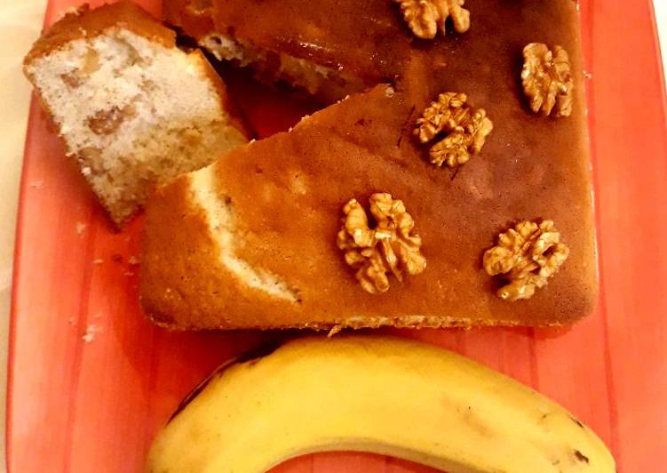 Simple Way to Prepare Super Quick Homemade Walnut &amp; Banana Cake