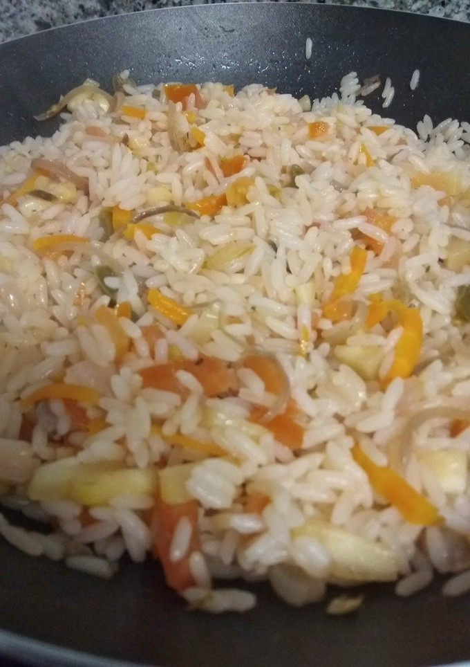 Una foto de Arroz con verduras