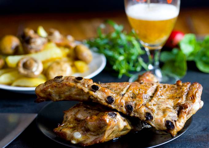 Costillar de cerdo asado con cerveza Receta de Espiaenlacocina- Cookpad