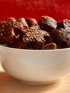 عکسی از دستور خرما و کنجد