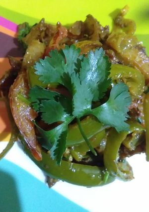A picture of Aloo and capsicum starter.