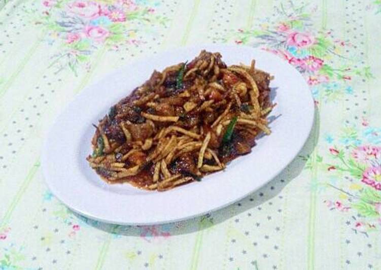 Cara Gampang Menyiapkan Sambal goreng ikan asin telang bekentang goreng yang Lezat
