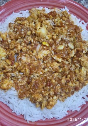 Une photo de Poisson au riz basmati