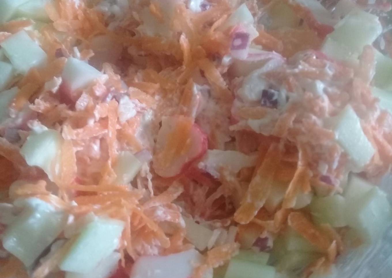 ENSALADA DE SURIMI (cangrejo)